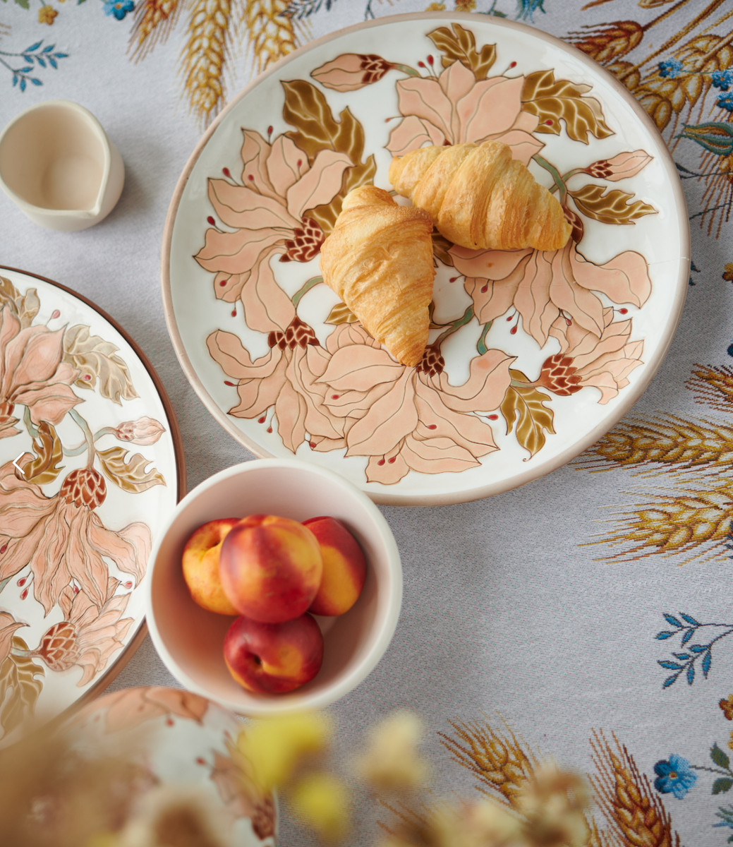 тарелка "Лилия"