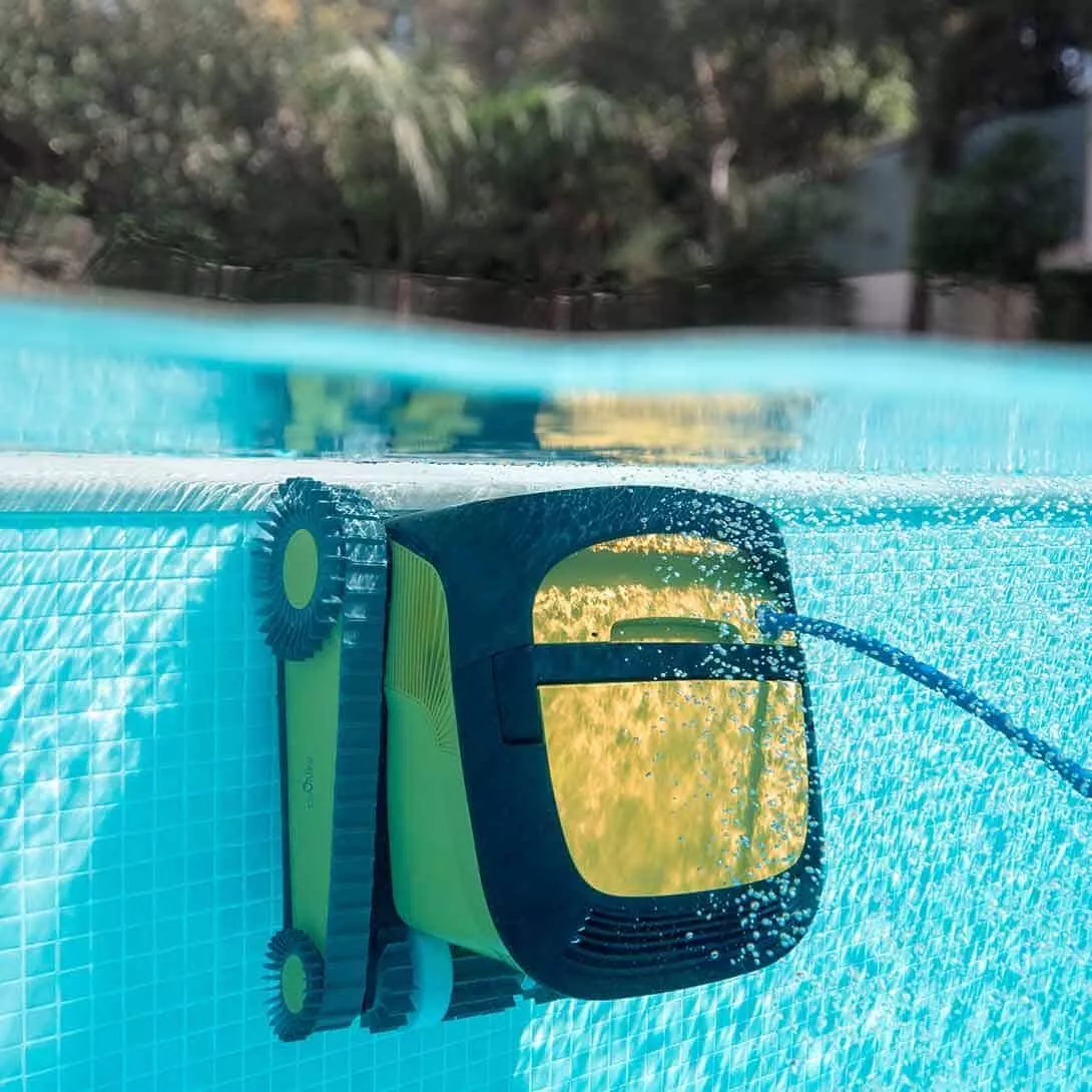 BWT — официальный дистрибьютор продукции Maytronics в России, представляем новинку — Dolphin Wave 90i.