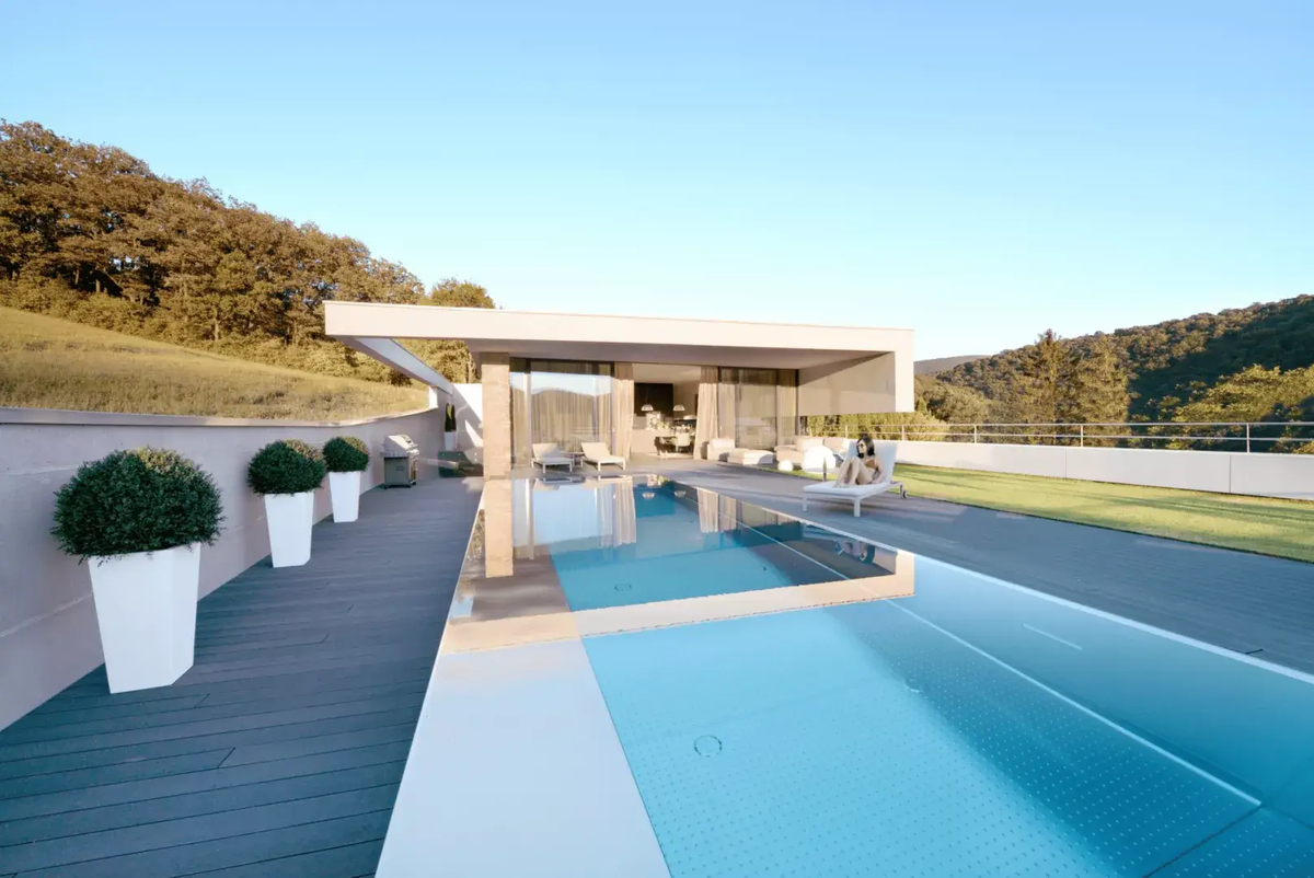 Награда Best of the Best by Robb Report в номинации «Лучший дизайнерский бассейн» присудили компании BWT