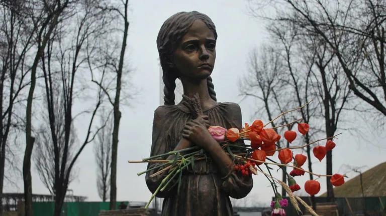 Из открытых источников сети Интернет