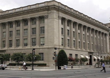    Торговая палата США намерена снять некоторые санкции с России