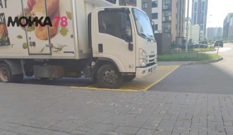    ЖК «Шуваловский» в МО Коломяги, август 2024 года. Фото: читатель Мойки78