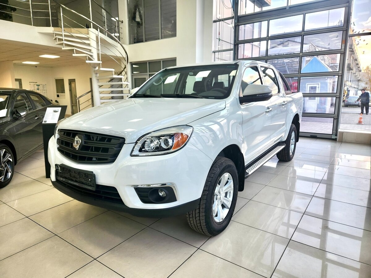 Sollers ST6. Источник иллюстрации - auto.ru