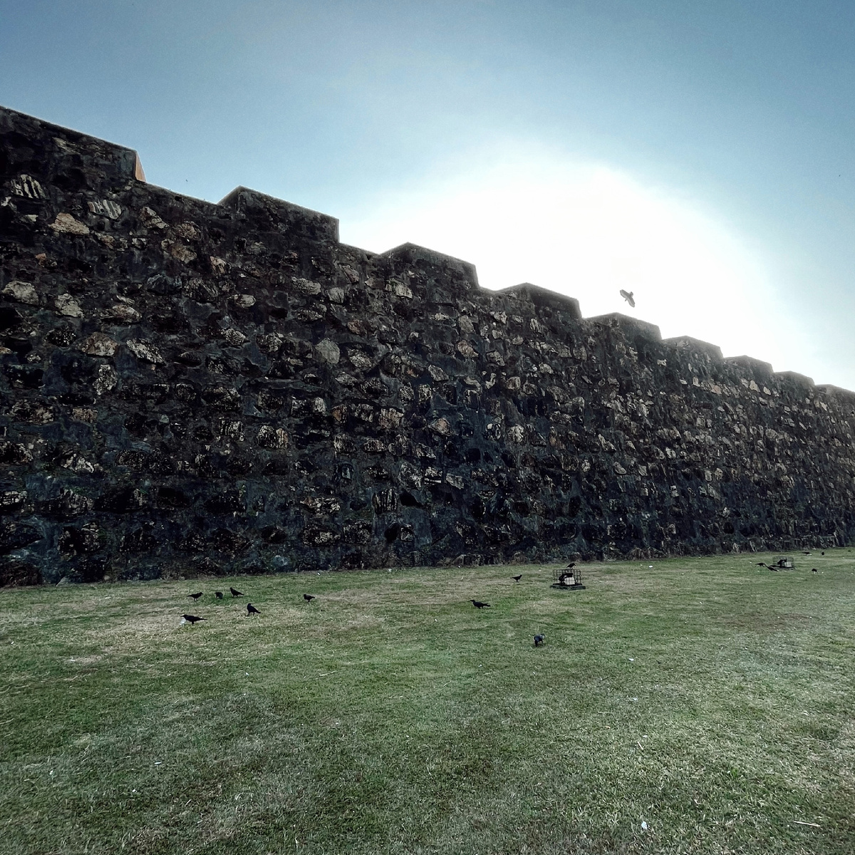 Стены форта