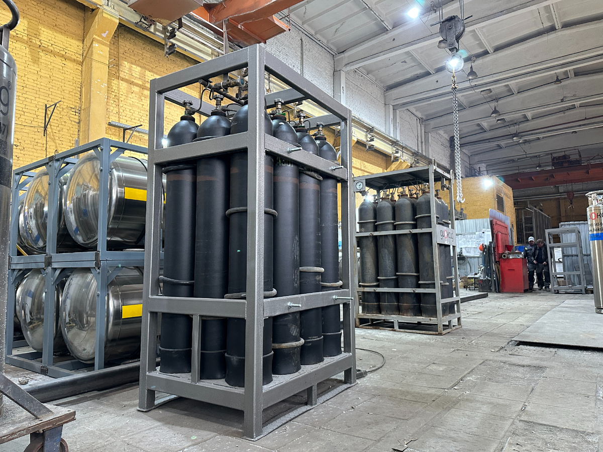 Моноблок газовый переаттестованный на 12 баллонов.