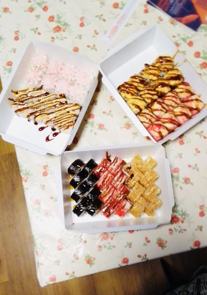 Сет «Без границ» и бонус «запечённый вулкан» 