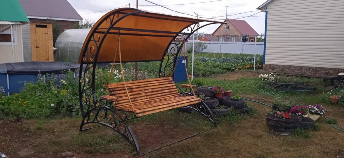 Кованые качели готовое изделие