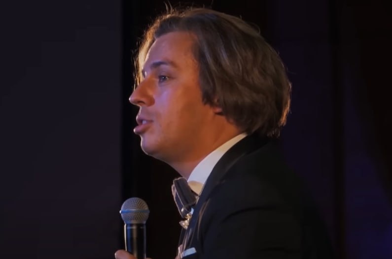 Фото: Prt Scr youtube.com / А поговорить? (автор канала Ирина Шихман признана иноагентом в РФ)