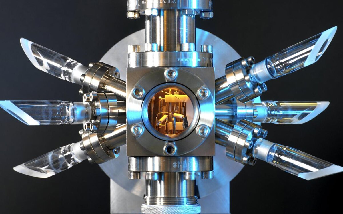 NIST📷Атомные часы из Национального института стандартов и технологий США (NIST)