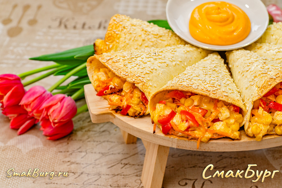 Праздничные кулечки для милых дам. С праздником, дорогие читательницы канала СмакБург!