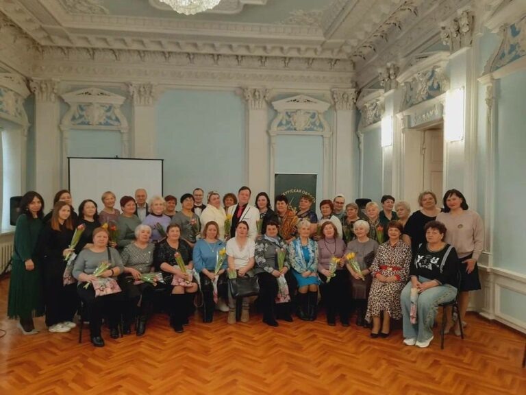    Комитет семей воинов Отечества провёл весеннюю встречу, посвященную празднику 8 Марта Белов Михаил Александрович