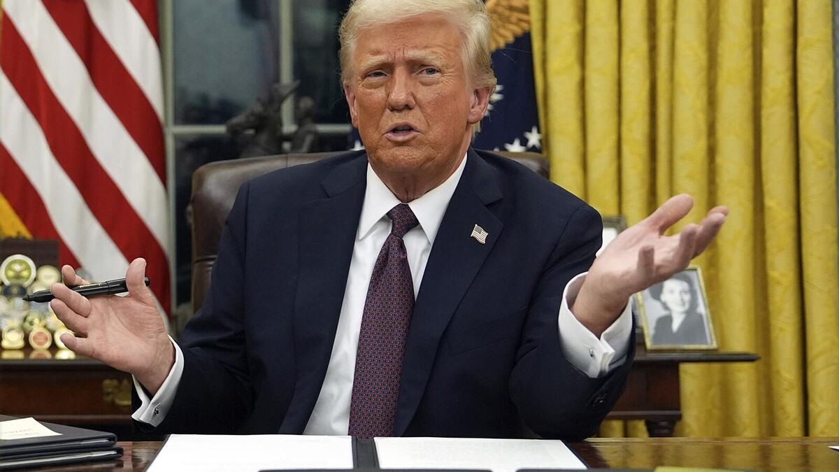 Видимо это и есть ответ на ультиматумы Трампа: "Орешник" запущен в серию...