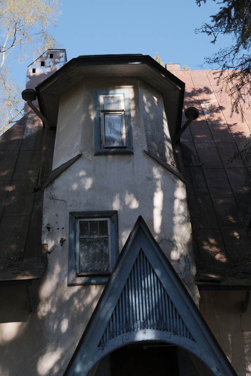 Этот домик будто сошел со страниц сказки. Фото: Парадная гостья