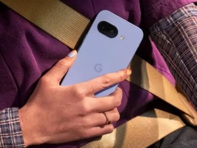    Google Pixel 9a с большими рамками показали на официальных постерах