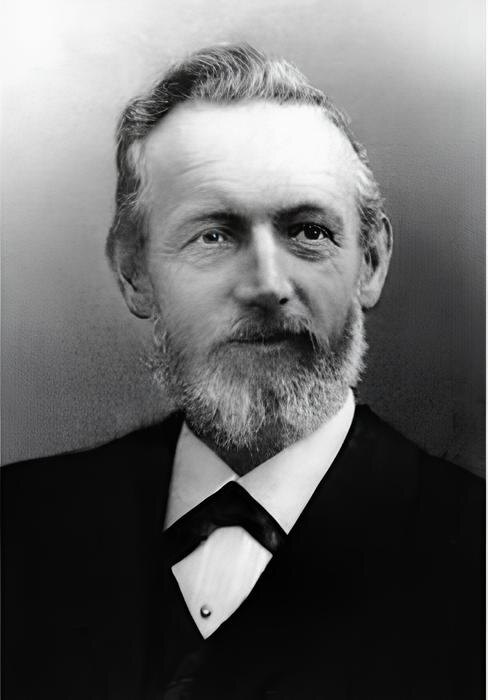 Карл Элзенер - основатель Victorinox