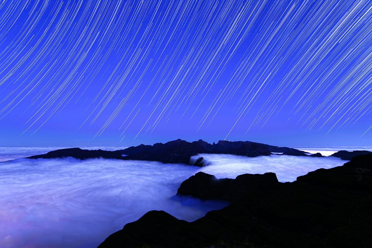    Пока что топовые камеры способны на 8 ступеней стабилизации, если суммировать стабилизацию фотоаппарата и объектива / Фото: unsplash.com