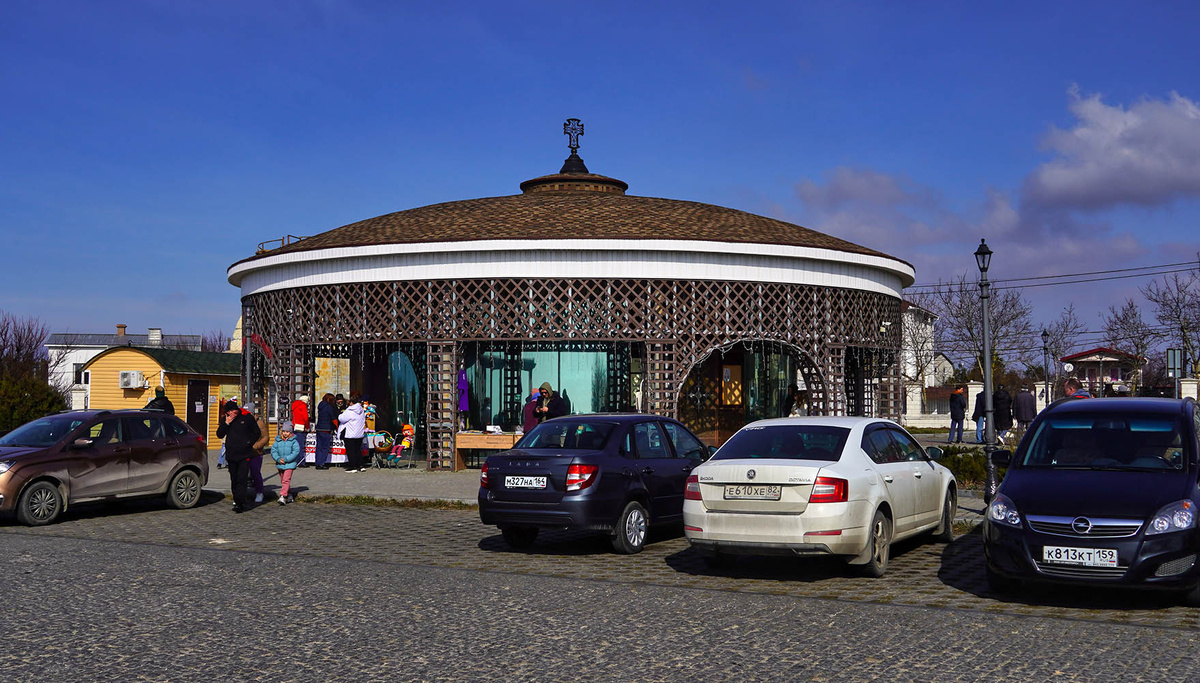 Монастырское кафе