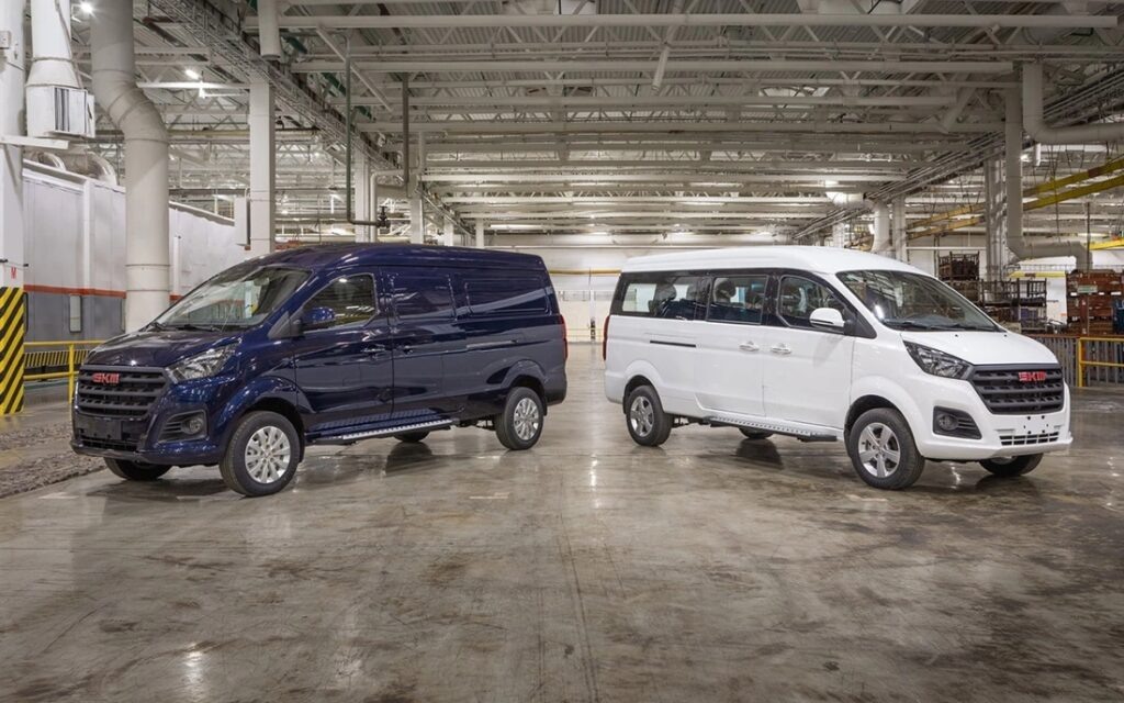 Автомобили SKM