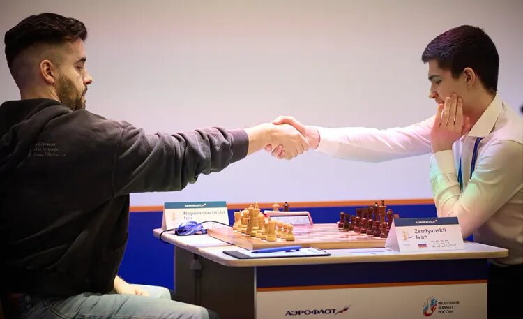    Ян Непомнящий и Иван Землянский   
Источник фото: Алексей Гудованый/«Аэрофлот Опен» – 2025