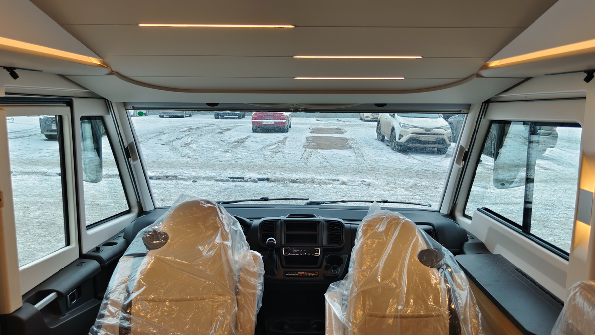 В чем секрет бешеной популярности автодома Adria Sonic Plus 700 SL среди наших клиентов? Яхты на колёсах 