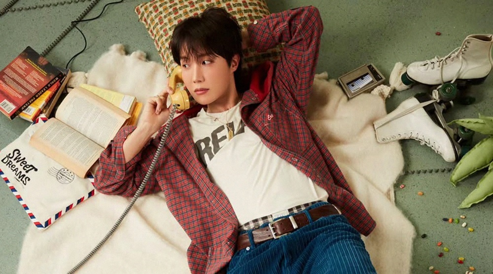     J-Hope / Промо-фото сингла «Sweet Dreams»