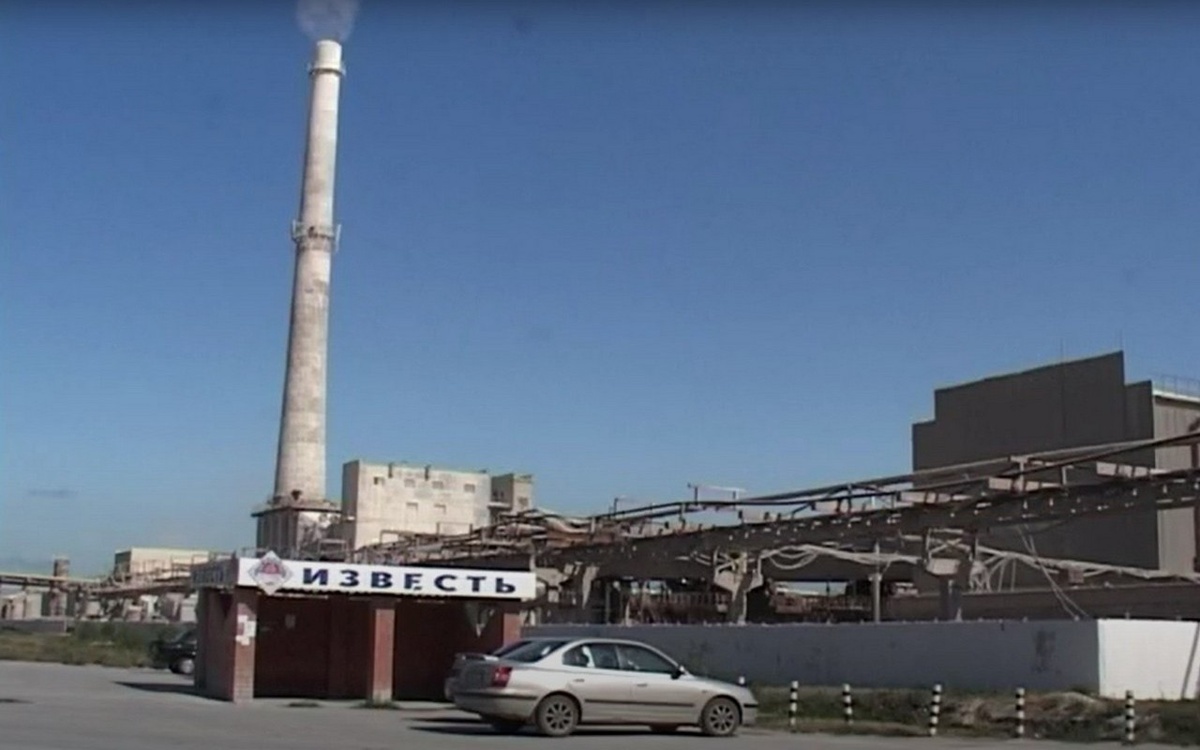    Семья Уланова и Таманцев в рамках корпоративных споров продали своим партнерам "Придонхимстрой известь"