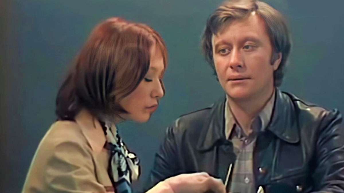 Елена Коренева и Андрей Миронов в фильме «Между небом и землей»