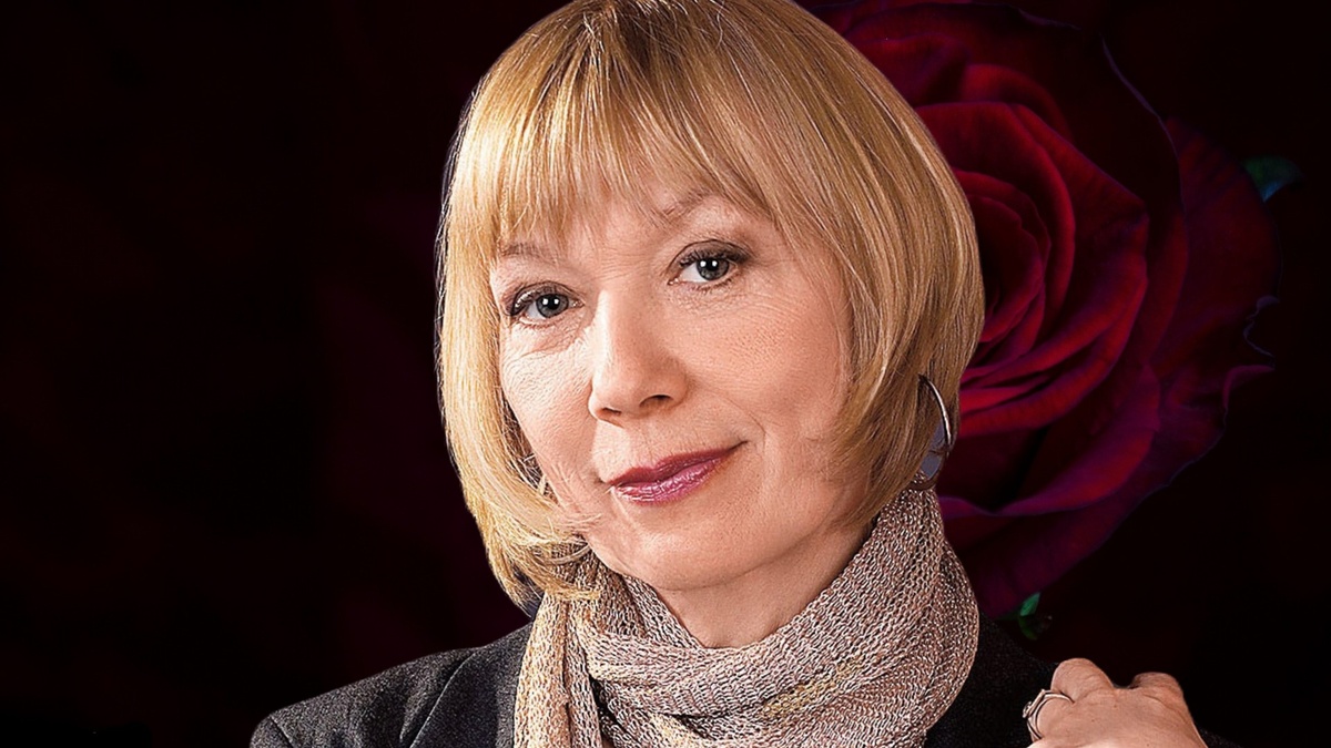 Елена Коренева