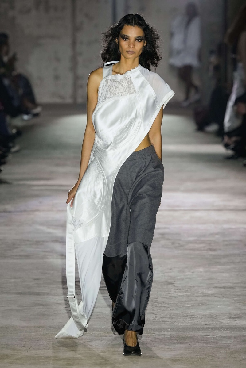 Фото: Vaquera осень-зима 2025/26 fashionnetwork.com