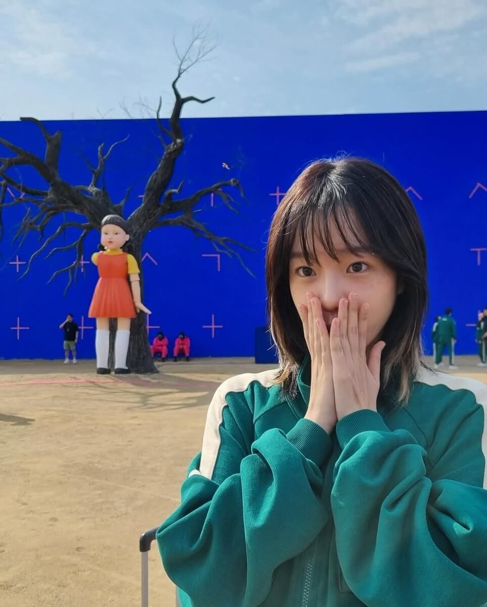    Чо Ю Ри на съемках сериала «Игра в кальмара»Соцсети