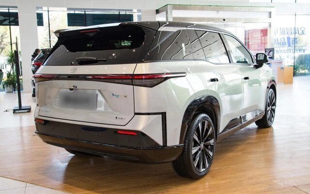 Toyota bZ3X (Фото: Dongchedi)