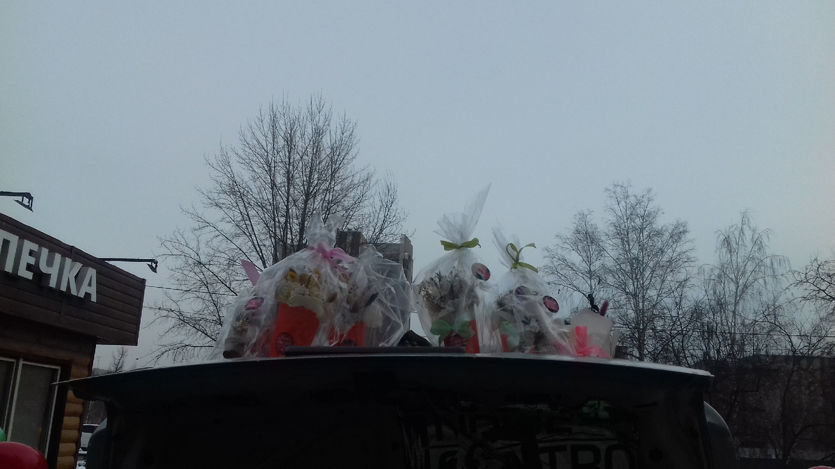 Праздничные свечи.