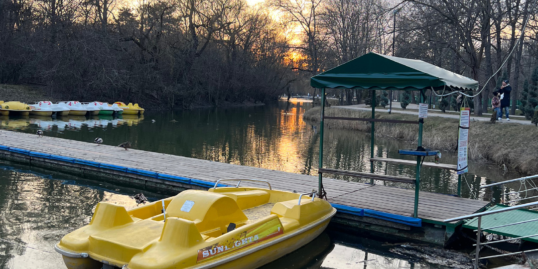 Парк имени Гагарина - самый большой парк Крыма