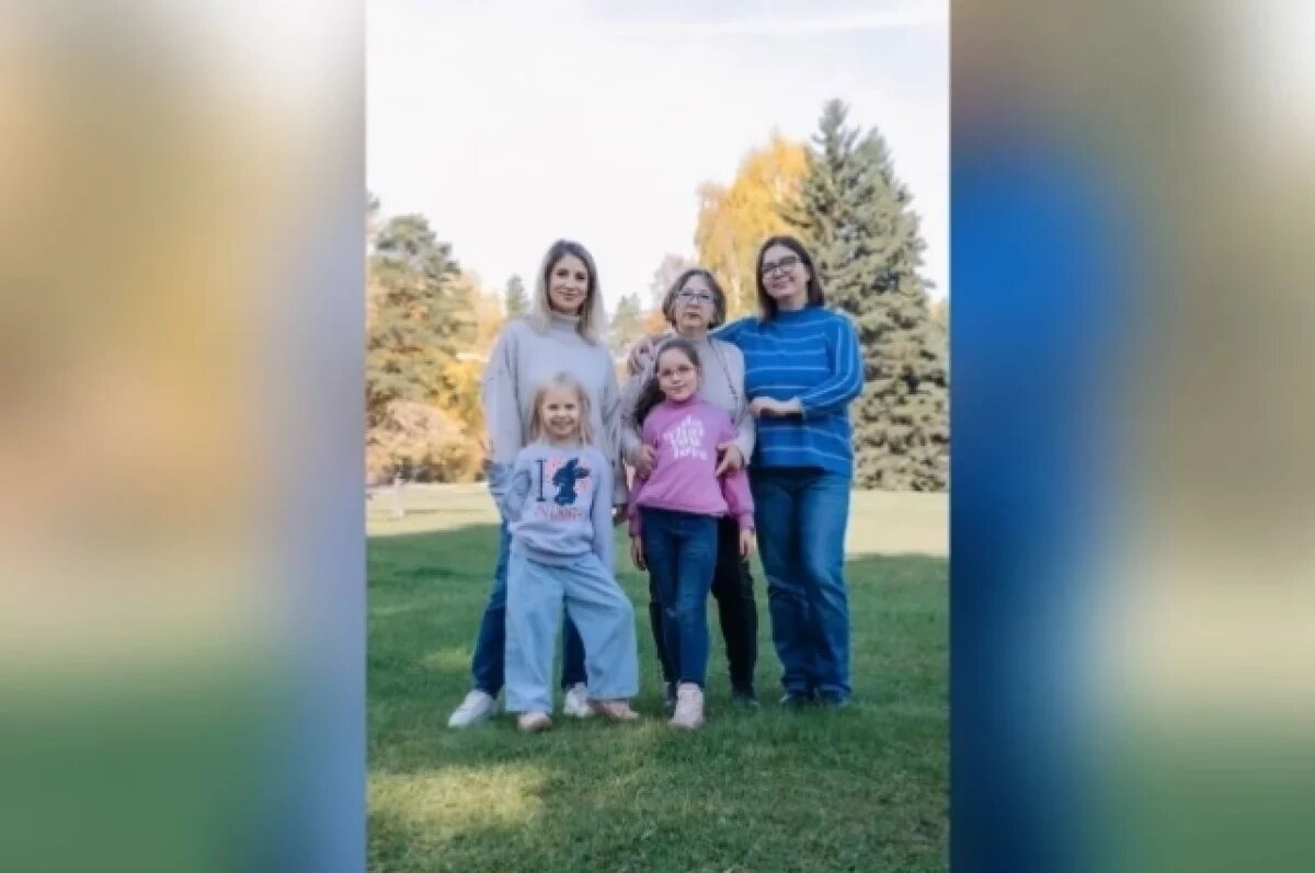    Новосибирцы поздравляют мам и бабушек с 8 марта и делятся тёплыми фото