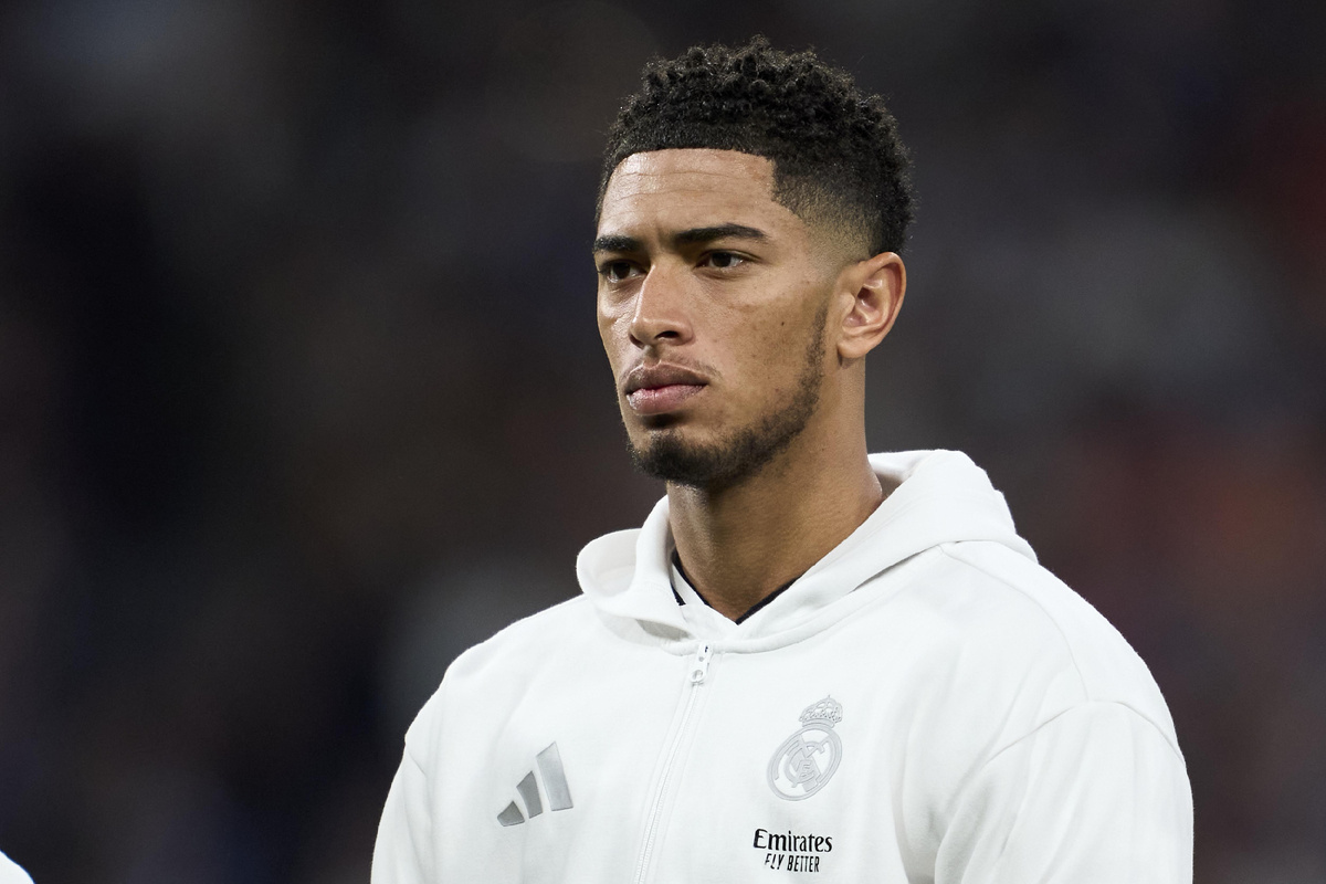 Джуд Беллингем - один из лучших вутболистов мира. Его отец - британец, а мама - африканка.