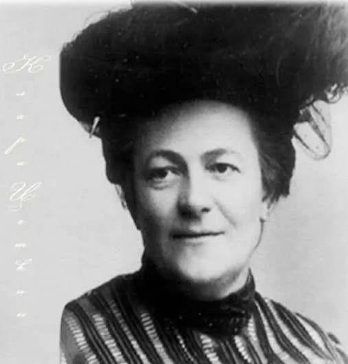 Клара Цеткин. В шляпке, прошу заметить. Фото из интернета