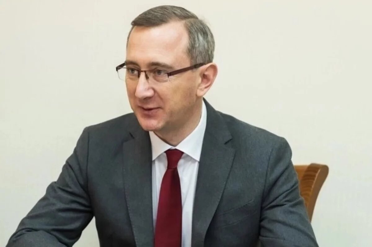    Владислав Шапша поддержал предложение добавить кресты на мурал в Калуге