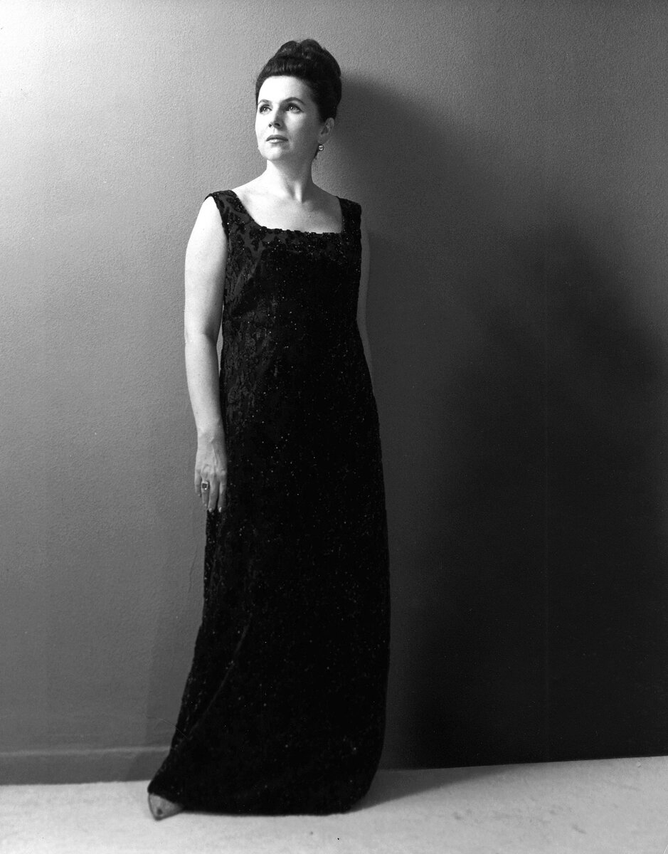 ВИШНЕВСКАЯ