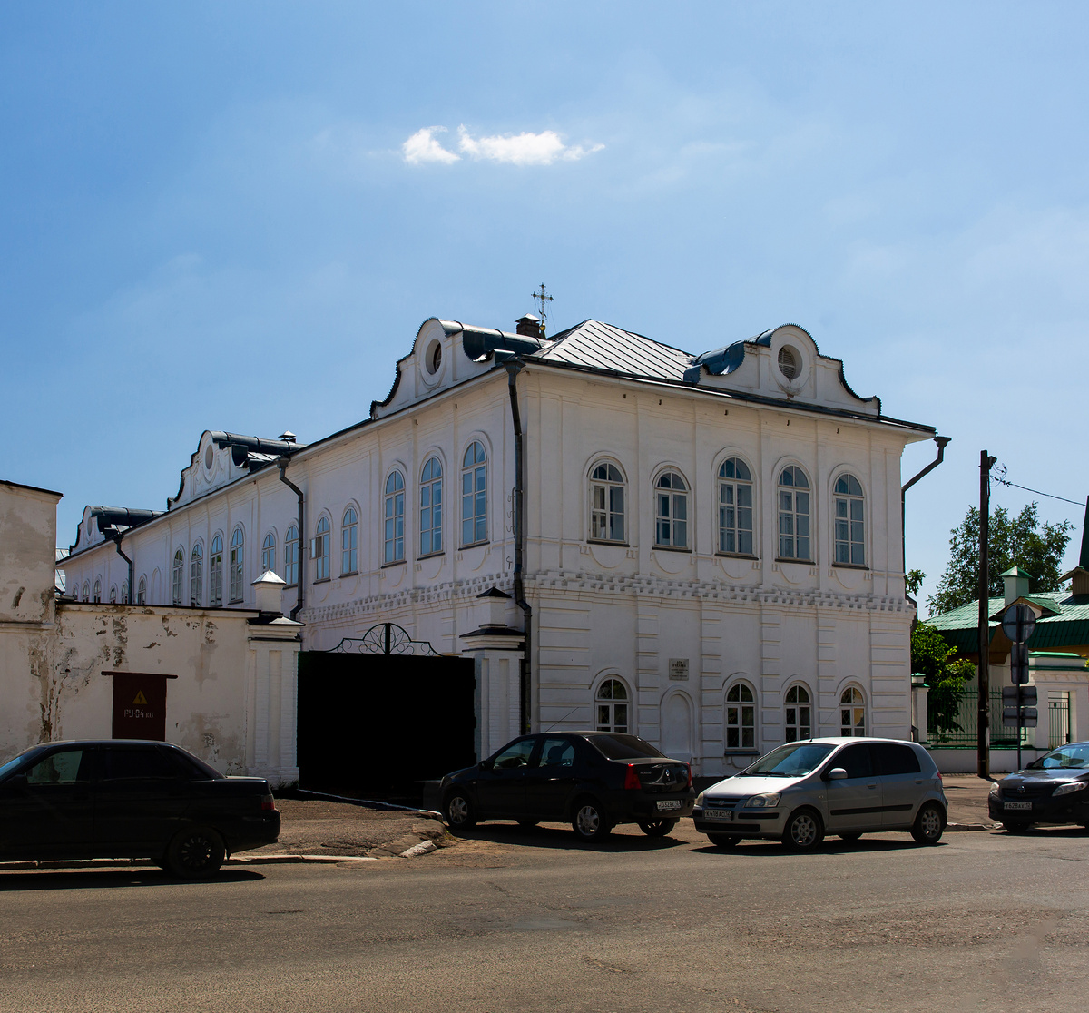 Йошкар-Ола,  ул. Вознесенская, 27 - дом Пчелина, Домовой епархиальный храм во имя иконы Божией Матери «Троеручица»