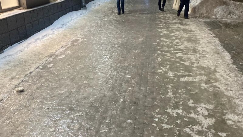     Гололедица в Барнауле. Предоставлено altapress.ru