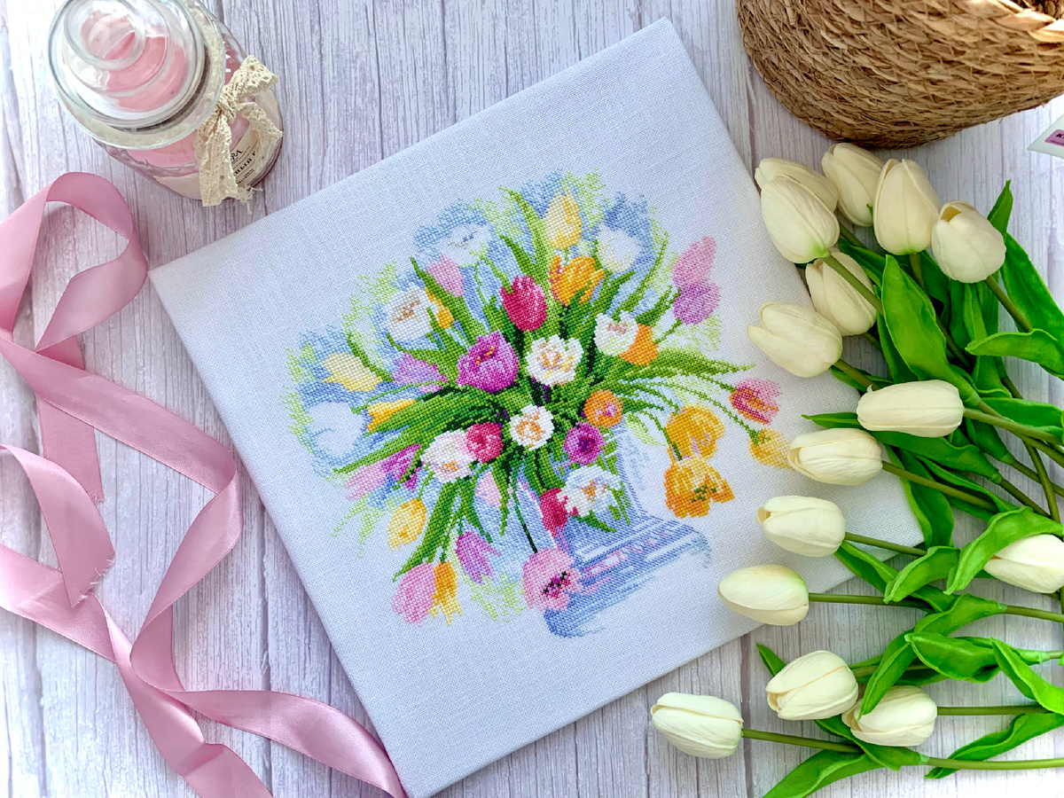 Акварельные тюльпаны от Риолис 