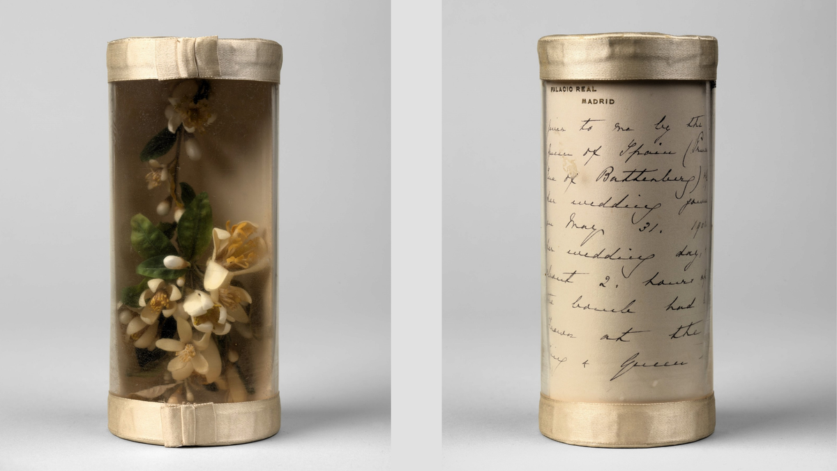 Флердоранж со свадебного платья принцессы Виктории Евгении Баттенбергской, 1906 год. Экспонат Британской королевской коллекции