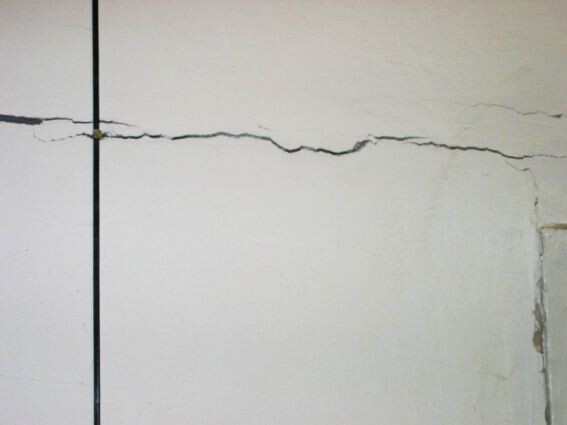 Горизонтальная трещина