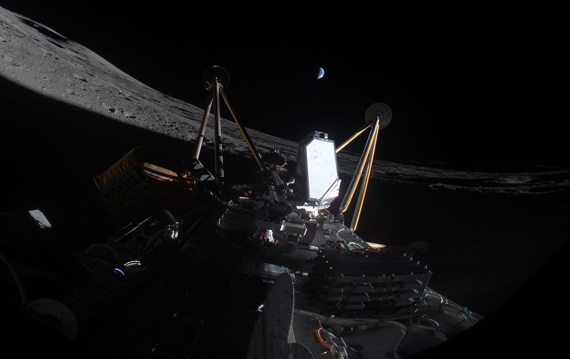 IM-2 на Луне. Credit: Intuitive Machines.