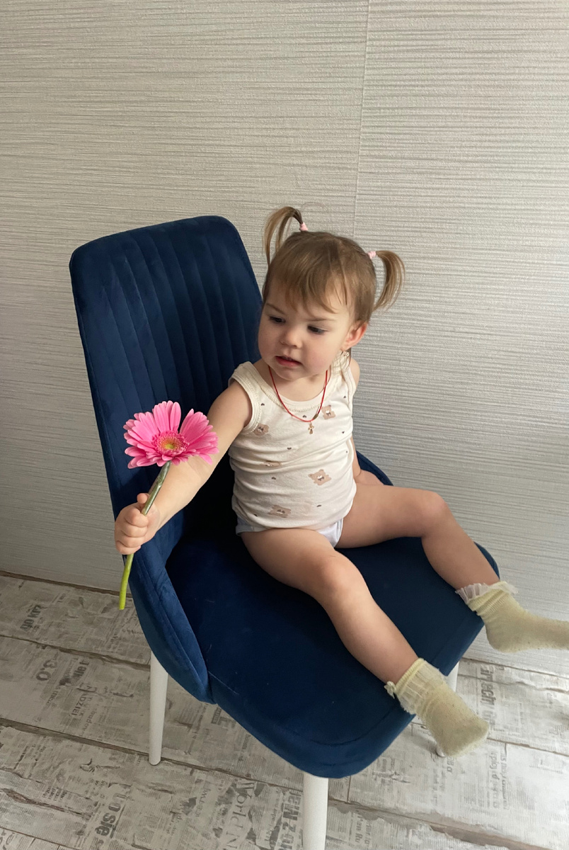 Мой цветочек - Маша и ее цветочек.