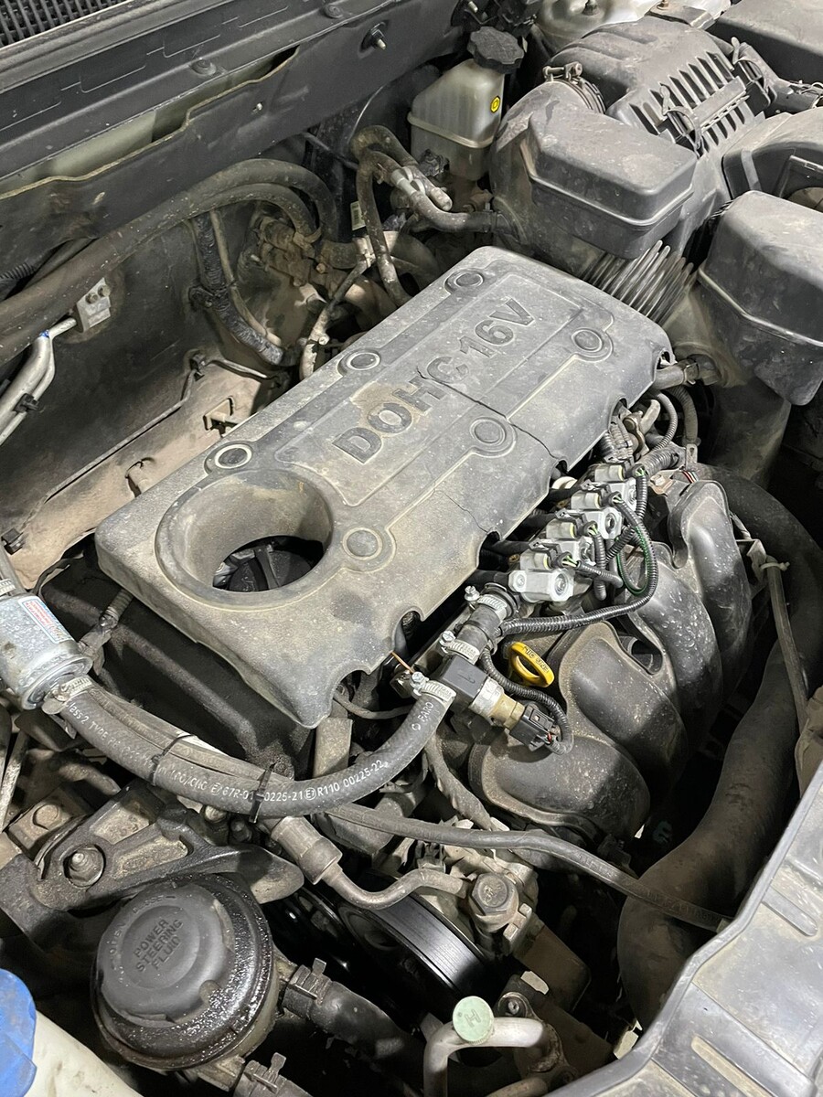 Под капотом двигатель Kia Sorento 2.4 G4KE