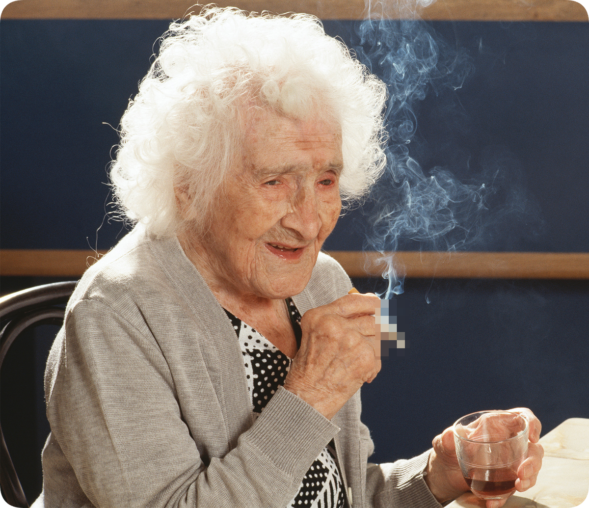 Жанна курила 96 лет и бросила эту вредную привычку только в возрасте 119 лет