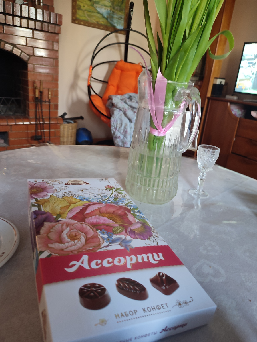 Открываешь коробку - а там...