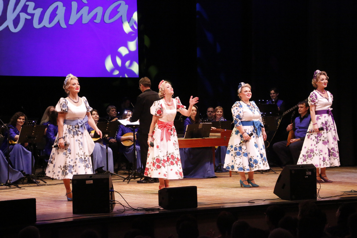 Вокальный квартет "Девчата". Фото: ЗГ