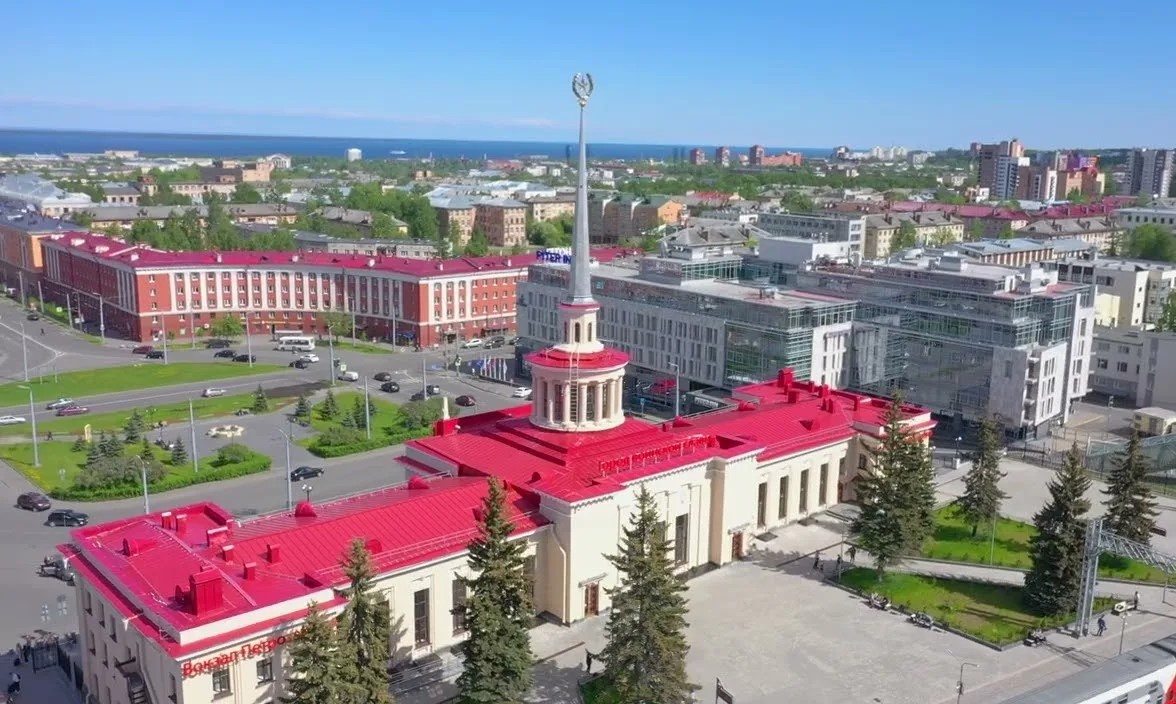 Фото с панорамой Петрозаводска из открытого источника